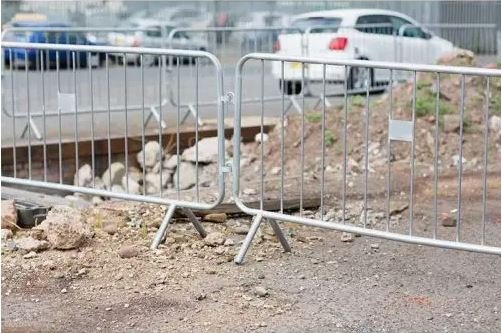 HAZPREV Traffic Barrier – Metal | Heavy-Duty Crowd Control
